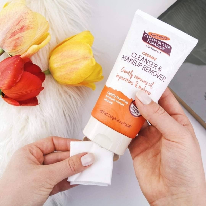 Palmer's Cleanser & Makeup Remover an toàn, lành tính với mọi loại da.