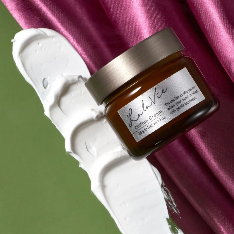 Sản phẩm từng đoạt giải thưởng được công nhận bởi các tạp chí làm đẹp hàng đầu Nhật Bản.