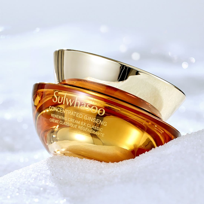 Sulwhasoo Concentrated Ginseng Renewing Cream EX phục hồi da lão hóa nhanh chóng.